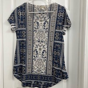 World Unity Floral Top Size M